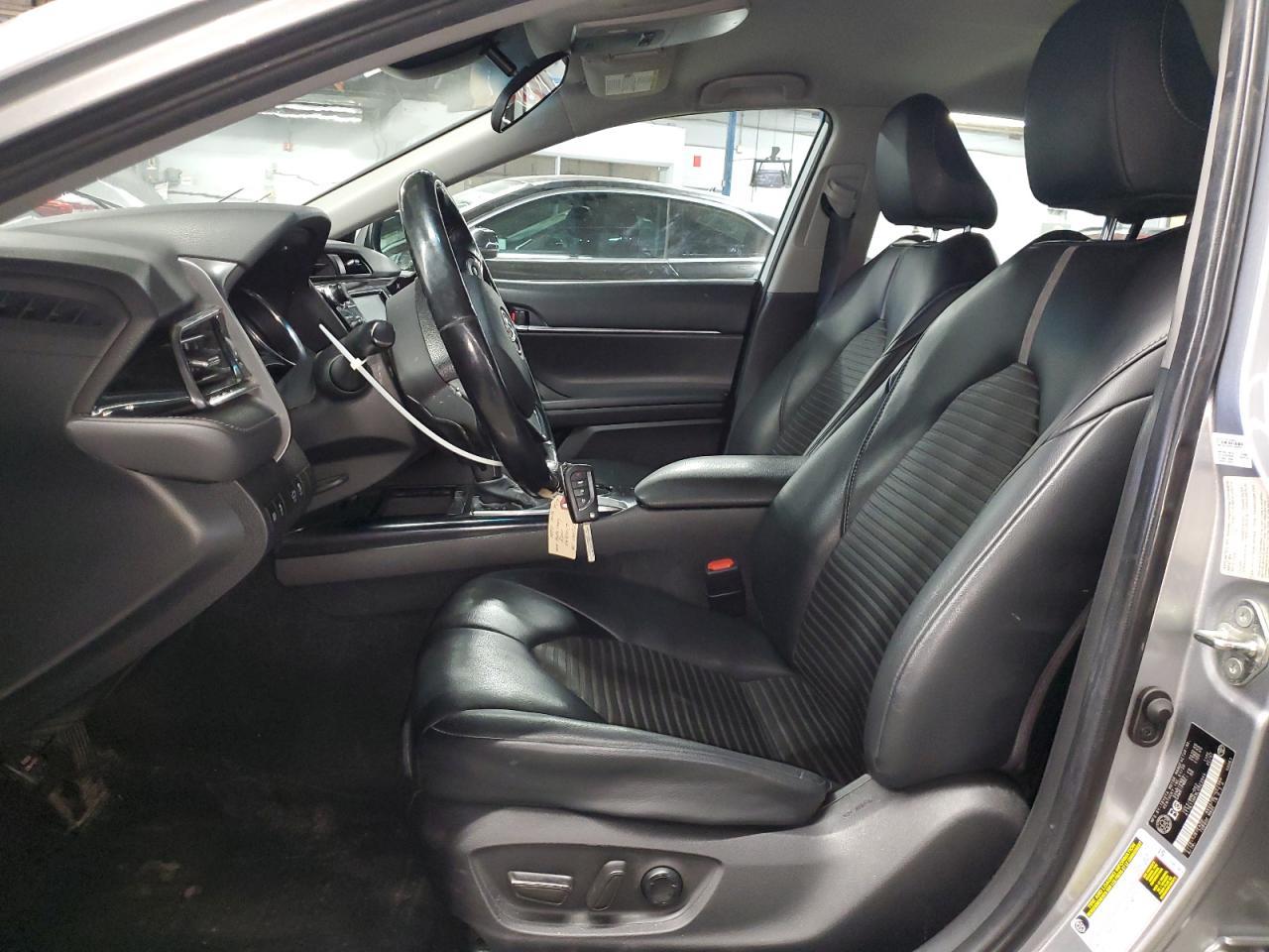 2020 TOYOTA CAMRY