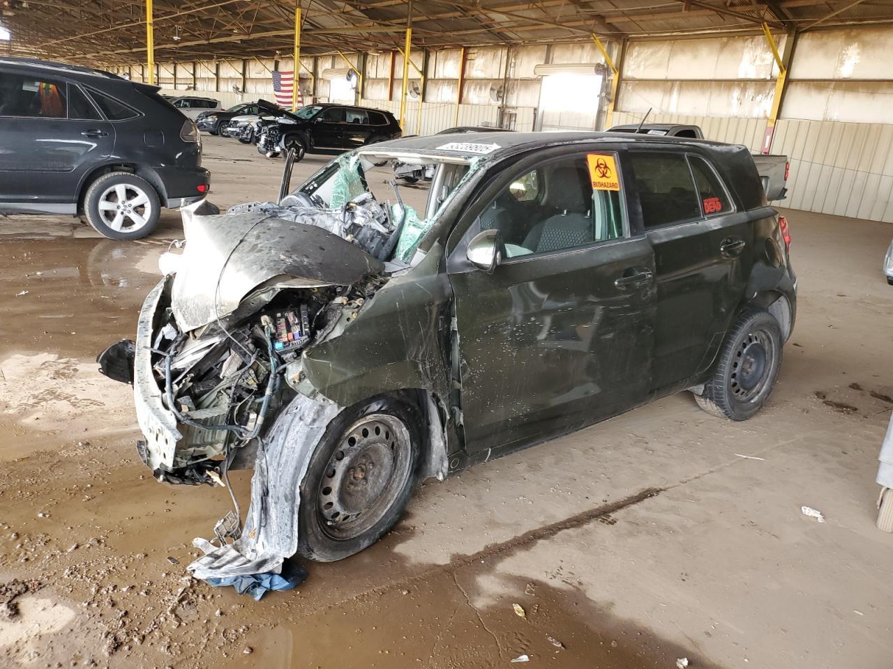 2011 TOYOTA SCION