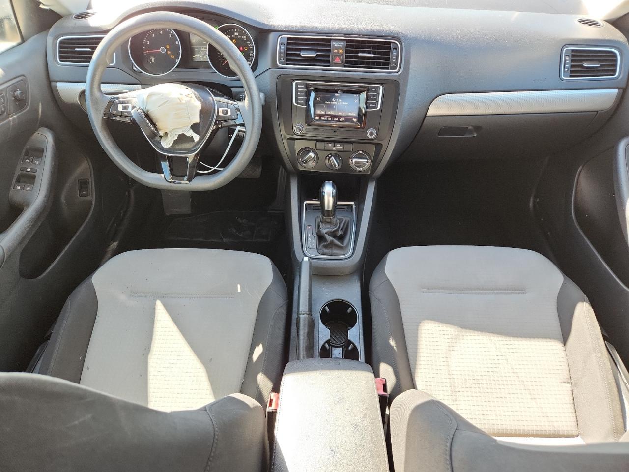2017 VOLKSWAGEN JETTA