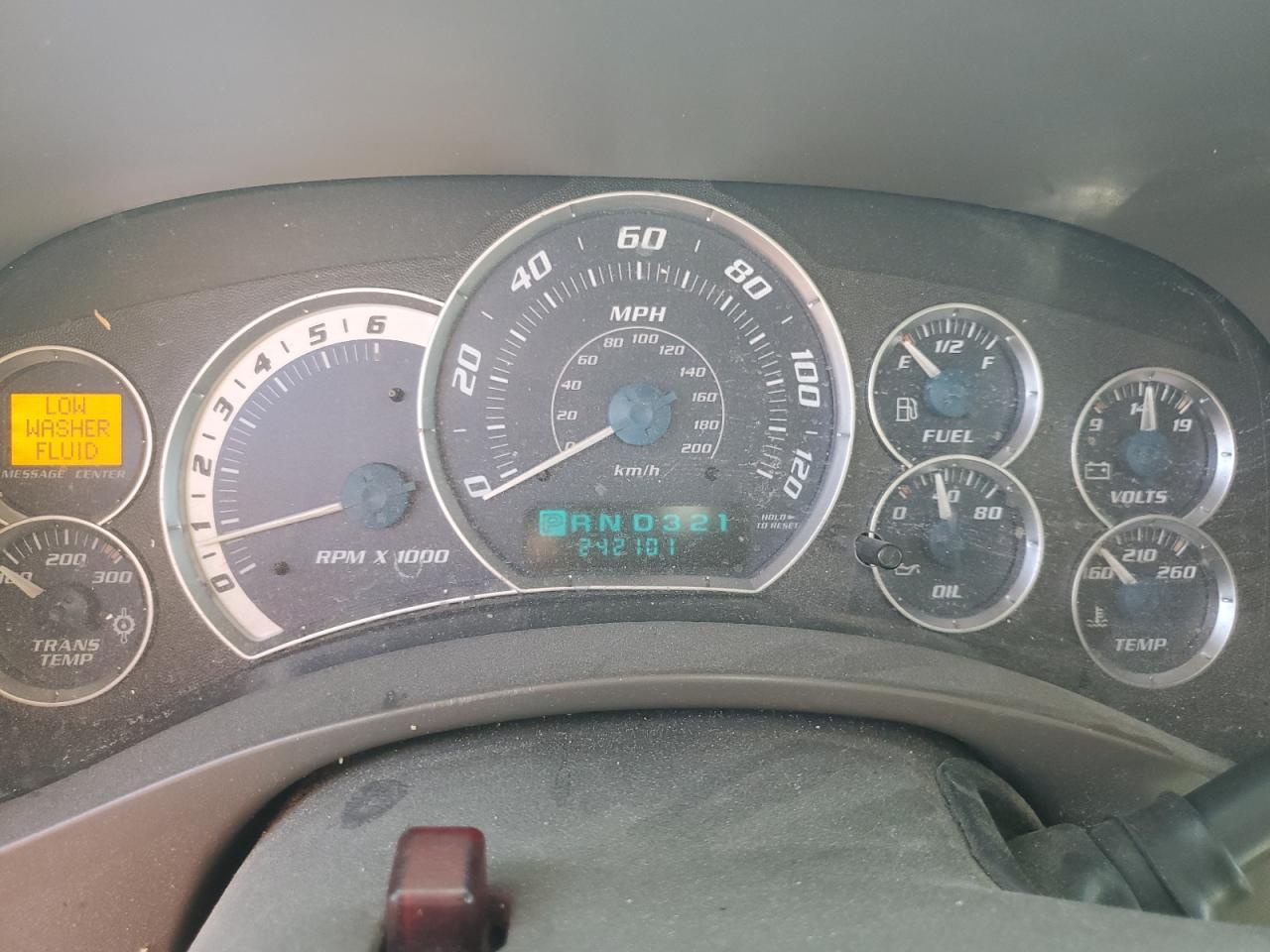 2002 CADILLAC ESCALADE