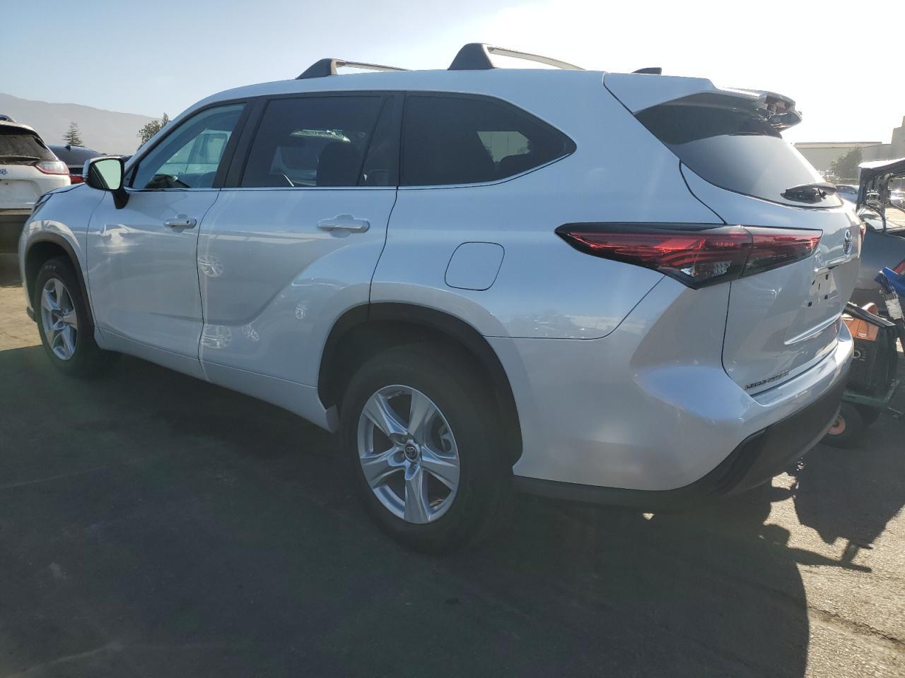 2023 TOYOTA HIGHLANDER