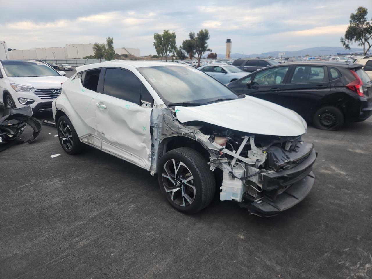 2018 TOYOTA C-HR