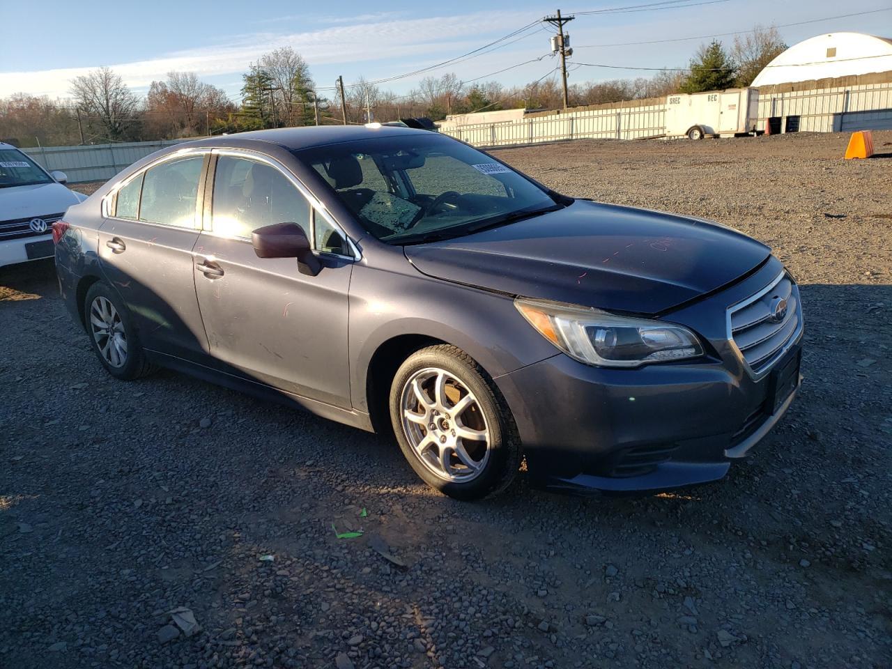 2017 SUBARU Legacy