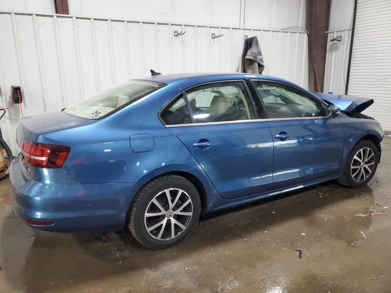 2017 VOLKSWAGEN JETTA