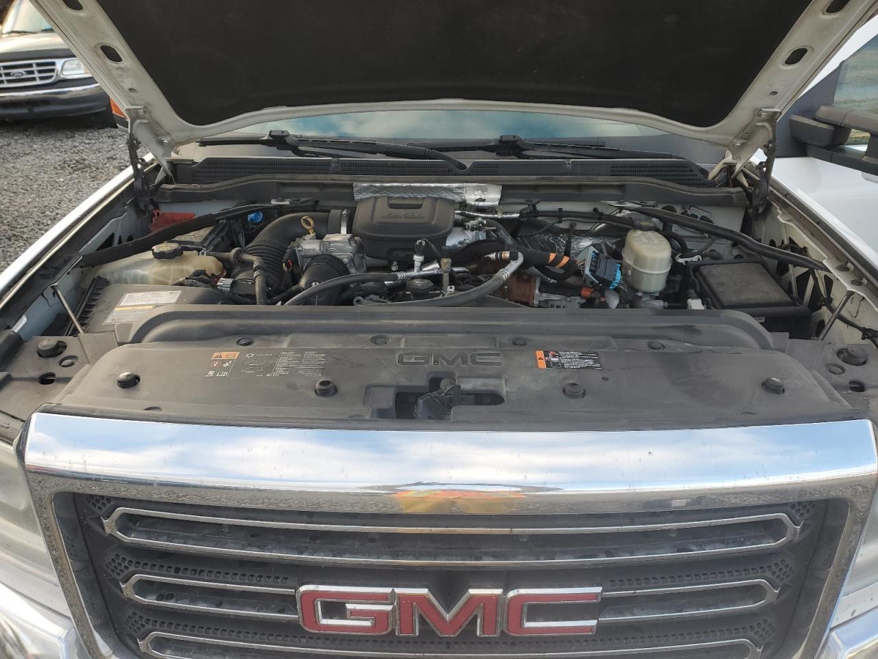 2016 GMC Sierra