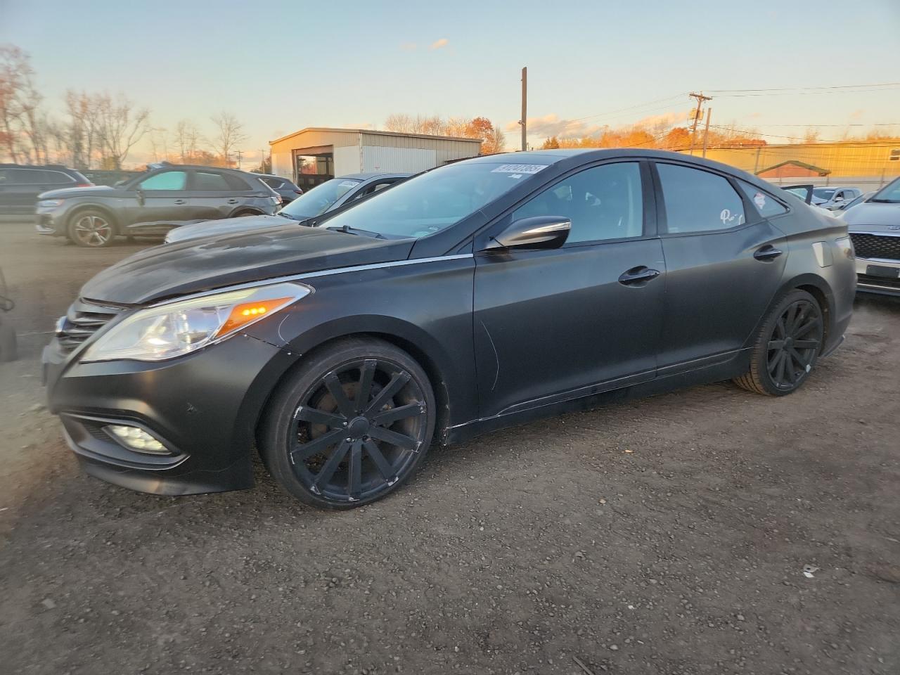2015 HYUNDAI Azera