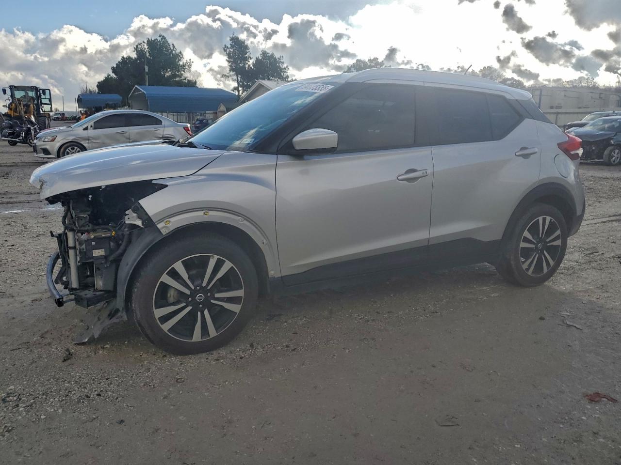 2019 NISSAN KICKS