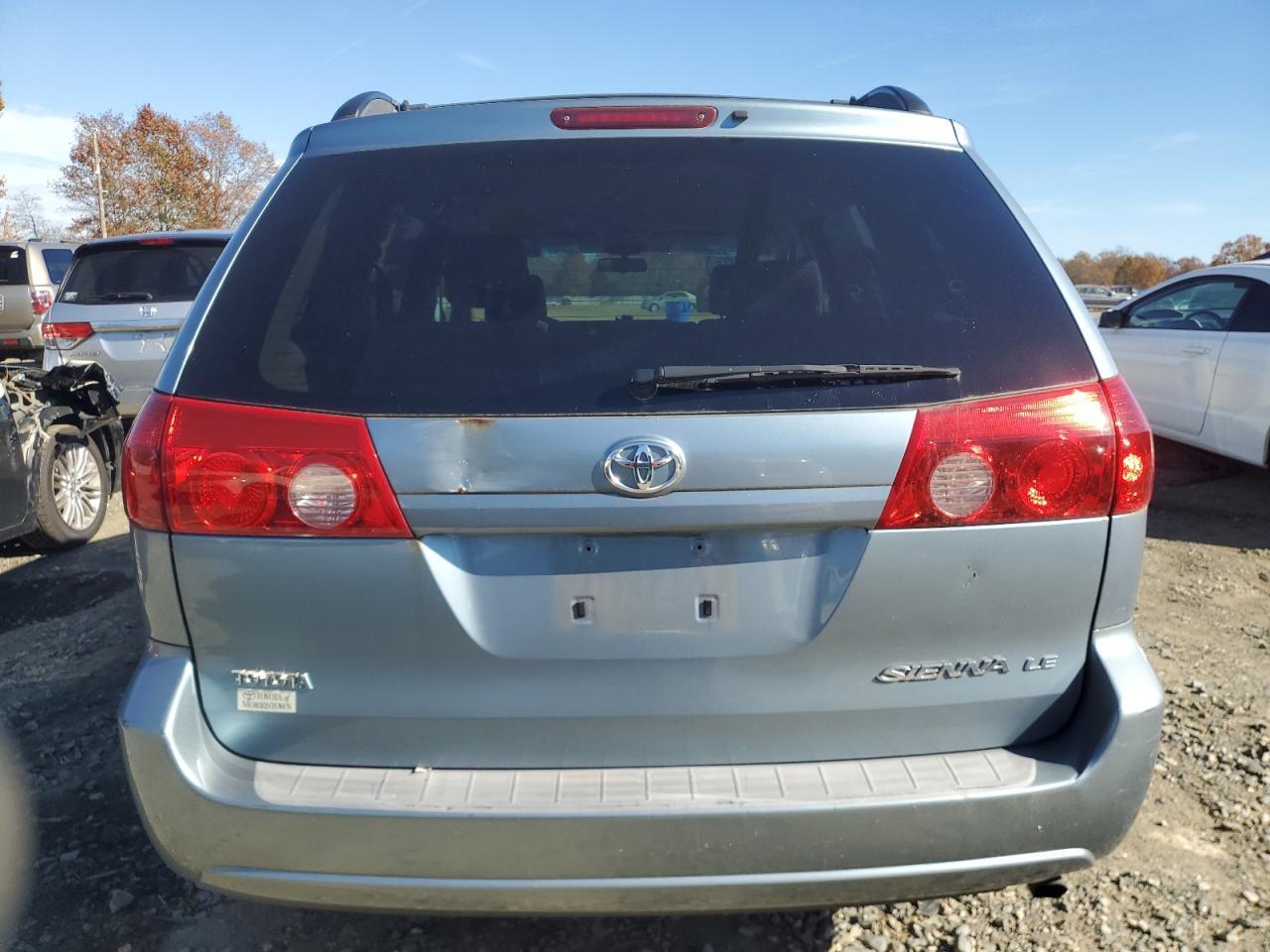 2006 TOYOTA SIENNA