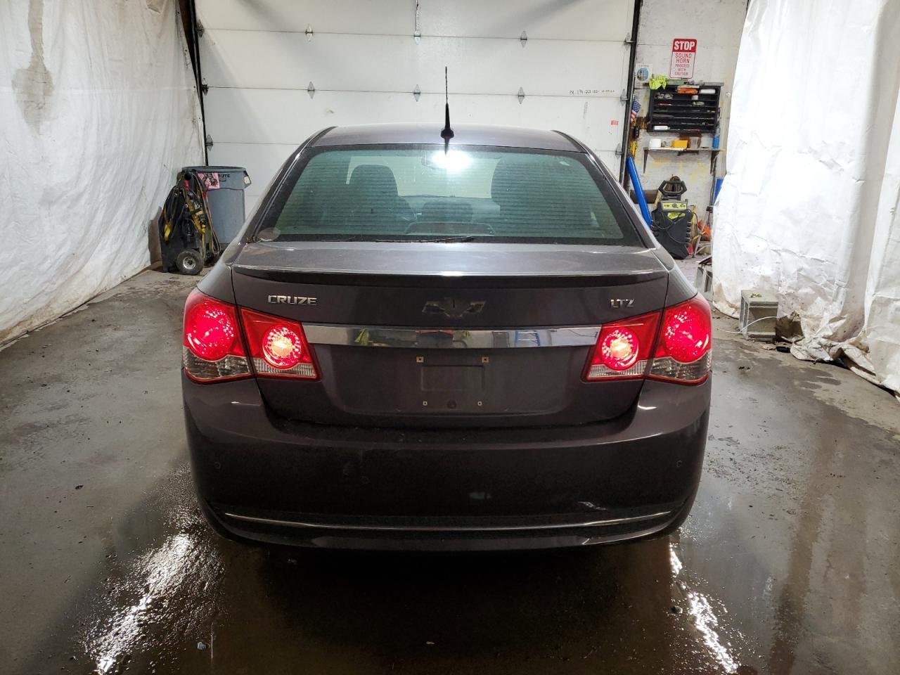 2011 CHEVROLET CRUZE