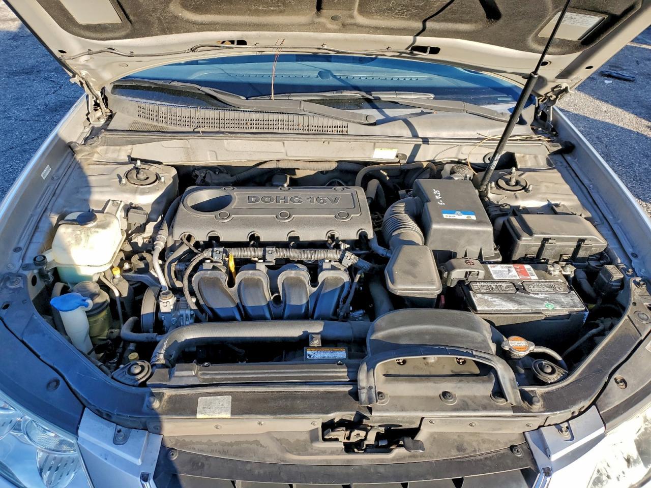 2010 HYUNDAI SONATA