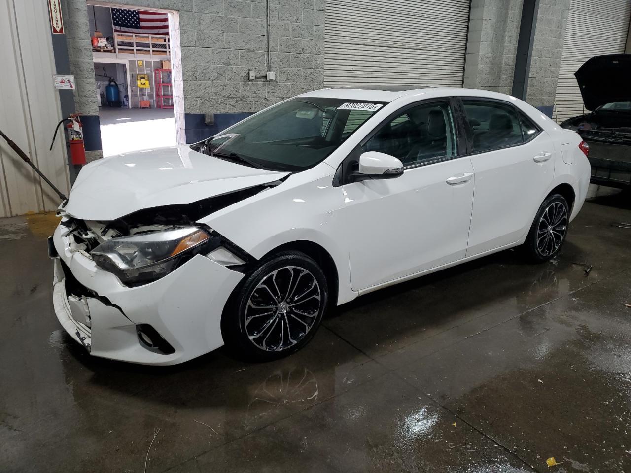 2016 TOYOTA COROLLA