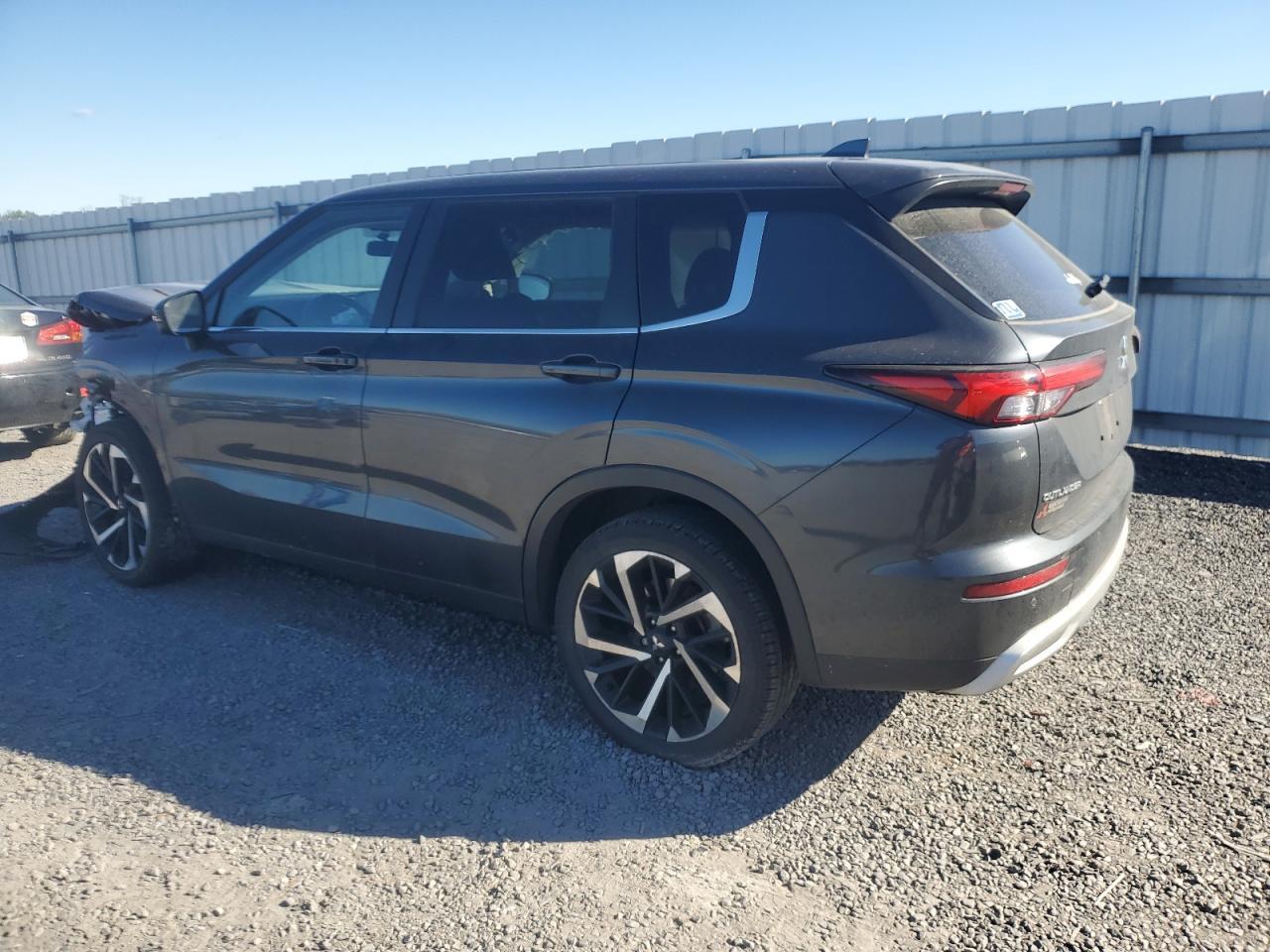 2024 MITSUBISHI outlander