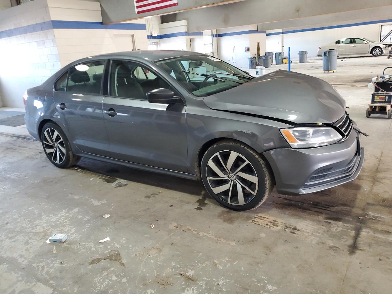 2016 VOLKSWAGEN JETTA