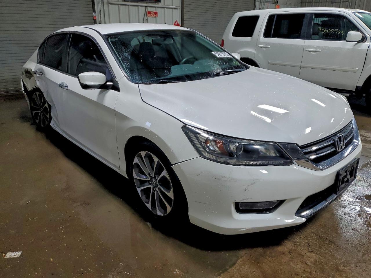 2015 HONDA ACCORD