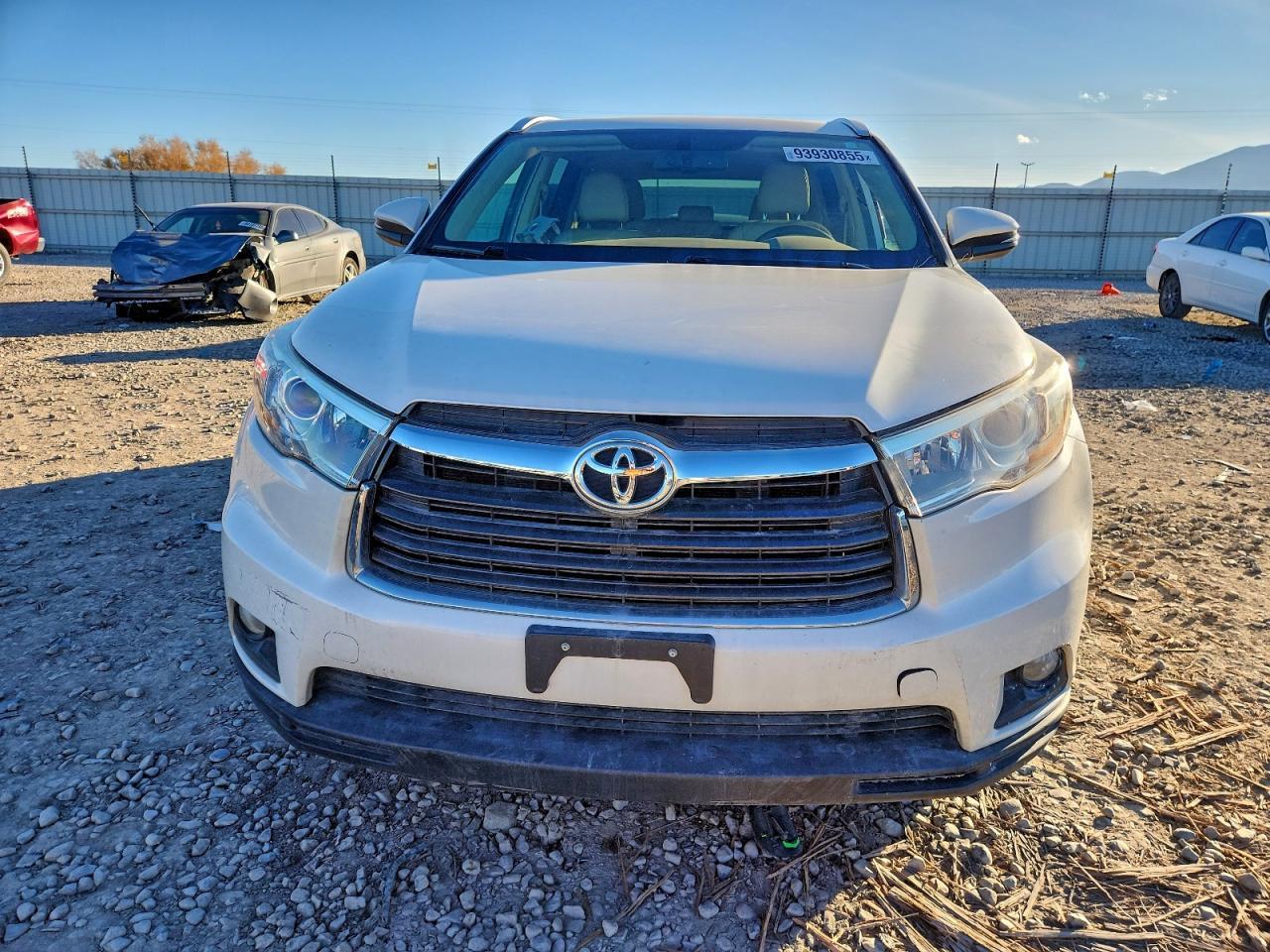 2016 TOYOTA HIGHLANDER