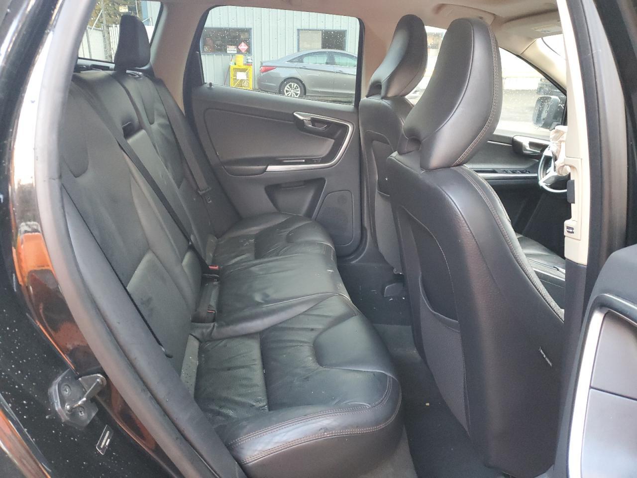 2012 VOLVO XC60