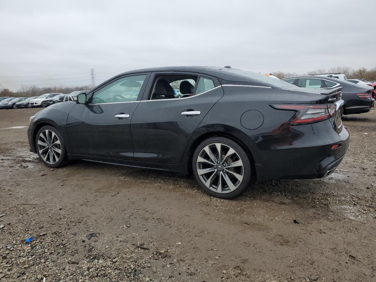 2019 NISSAN Maxima