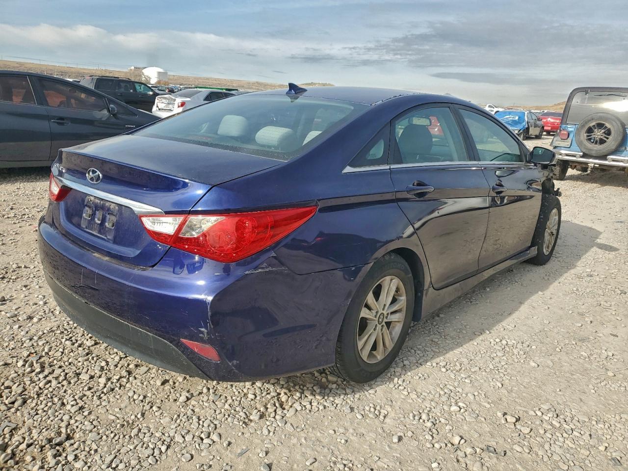 2014 HYUNDAI SONATA