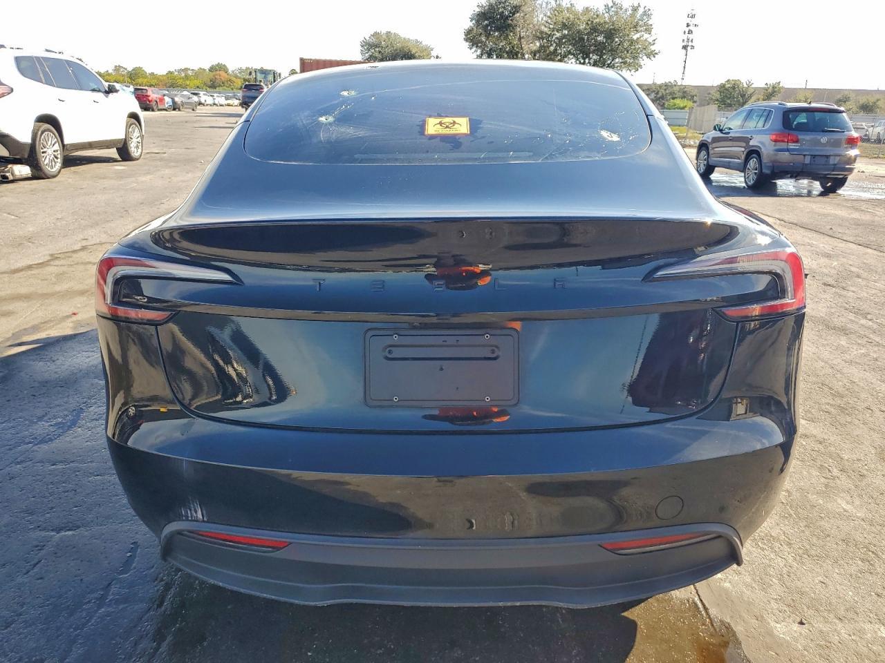 2024 TESLA MODEL 3