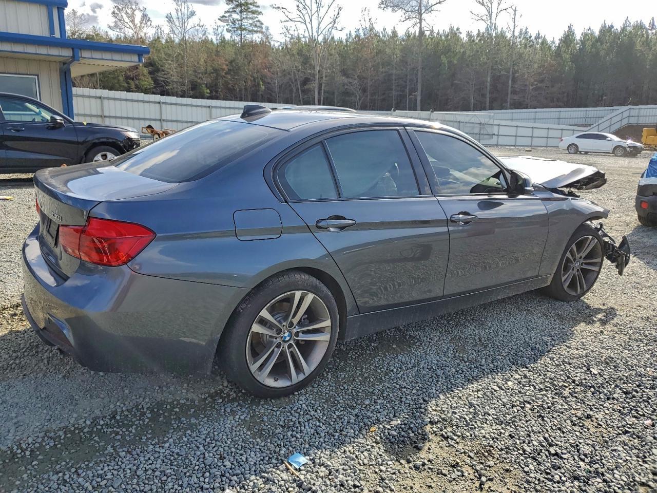 2018 BMW 3 SERIES