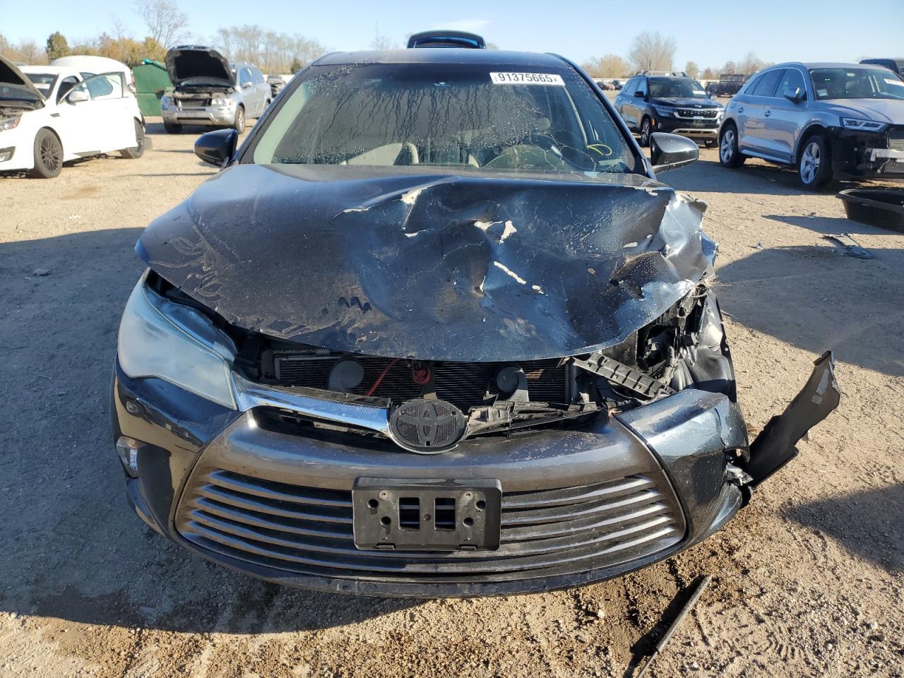 2017 TOYOTA CAMRY