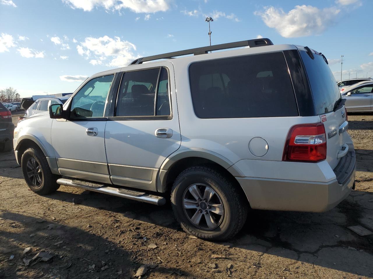 2010 FORD Expedition