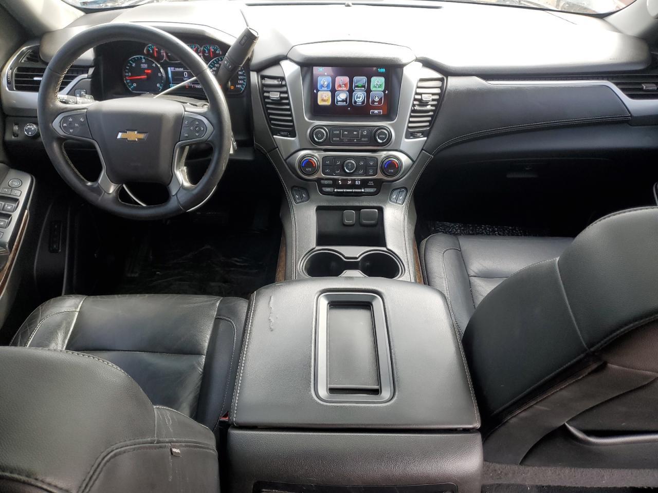 2020 CHEVROLET Suburban