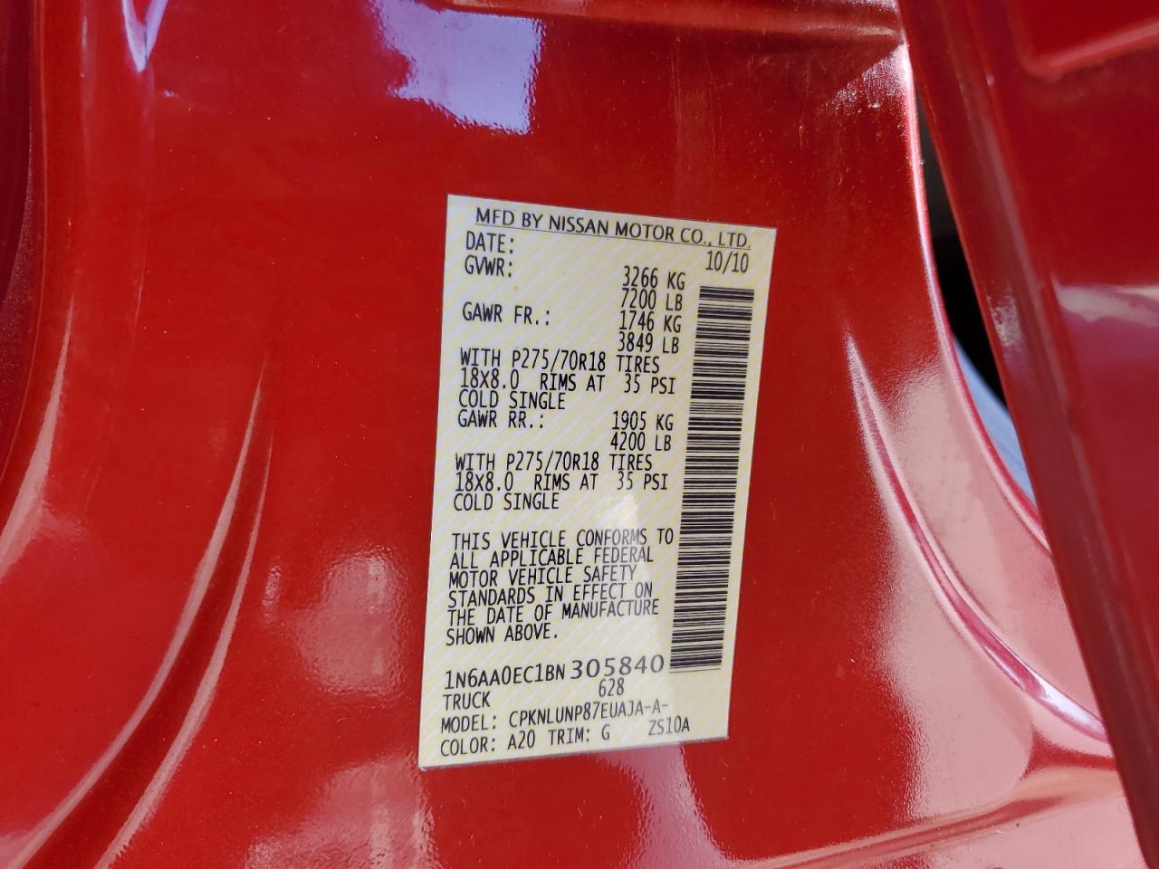 2011 NISSAN Titan