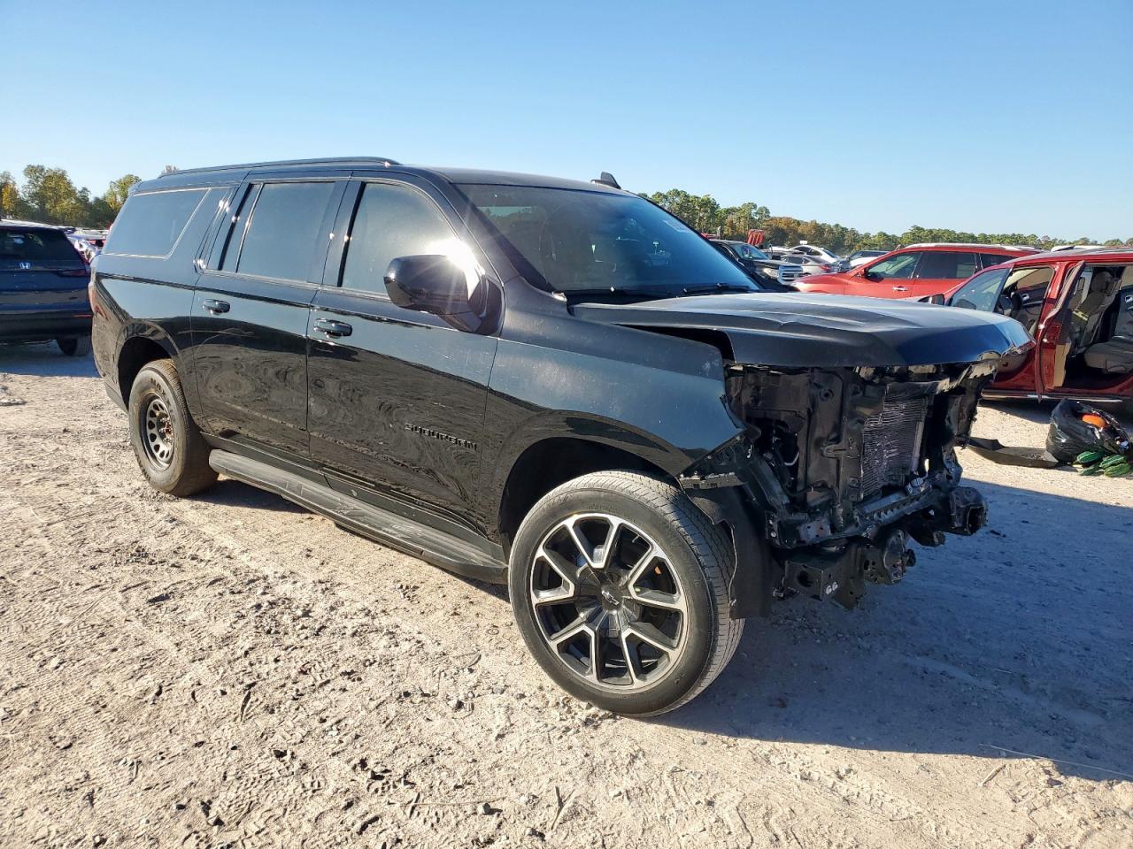 2024 CHEVROLET Suburban