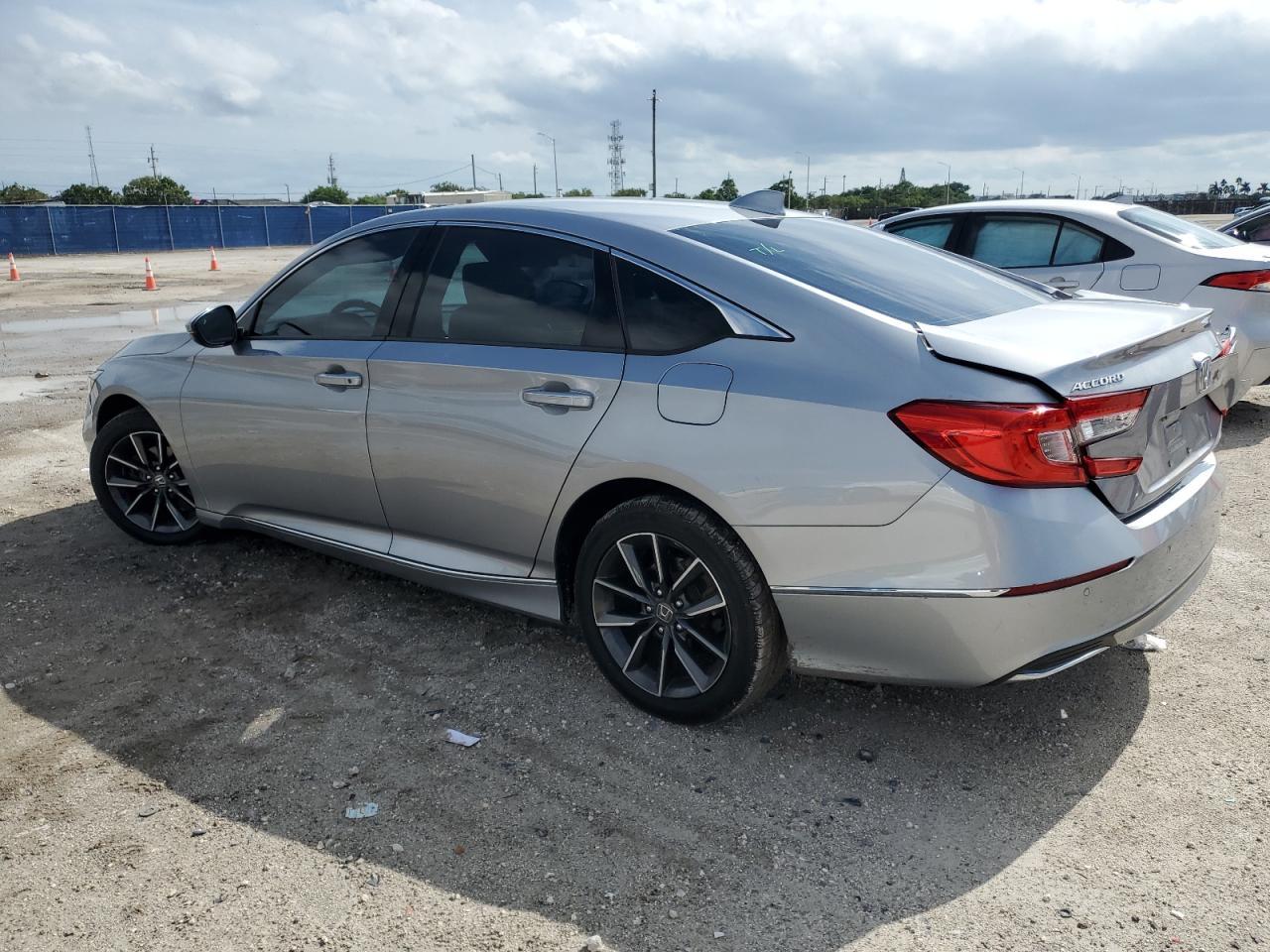 2021 HONDA ACCORD