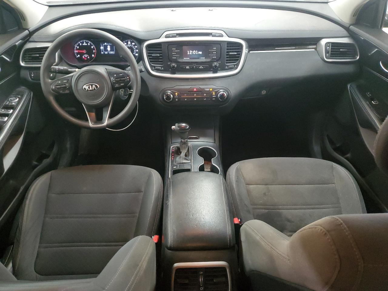 2016 KIA SORENTO