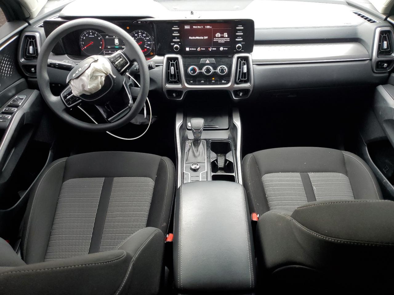 2023 KIA SORENTO