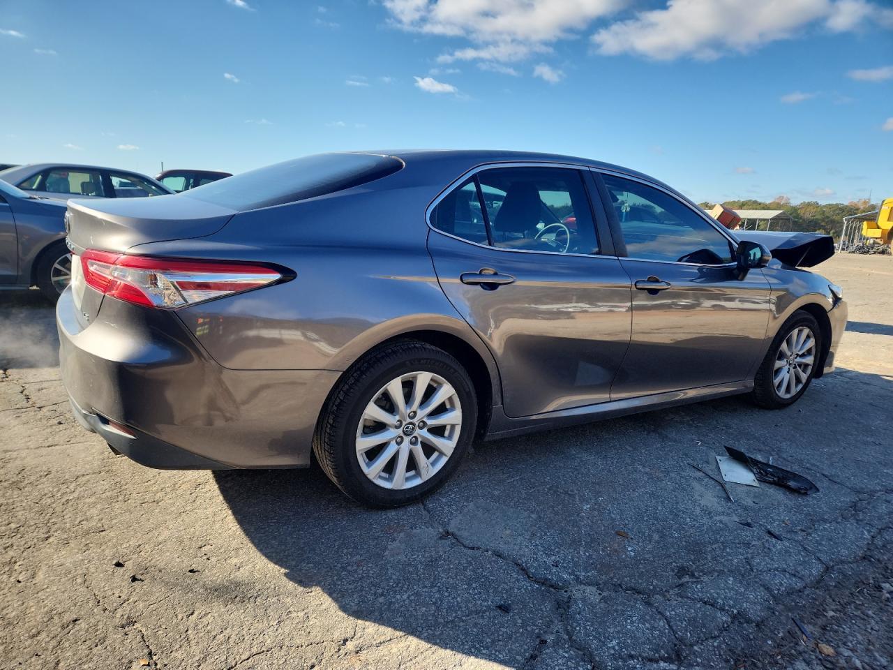 2018 TOYOTA CAMRY