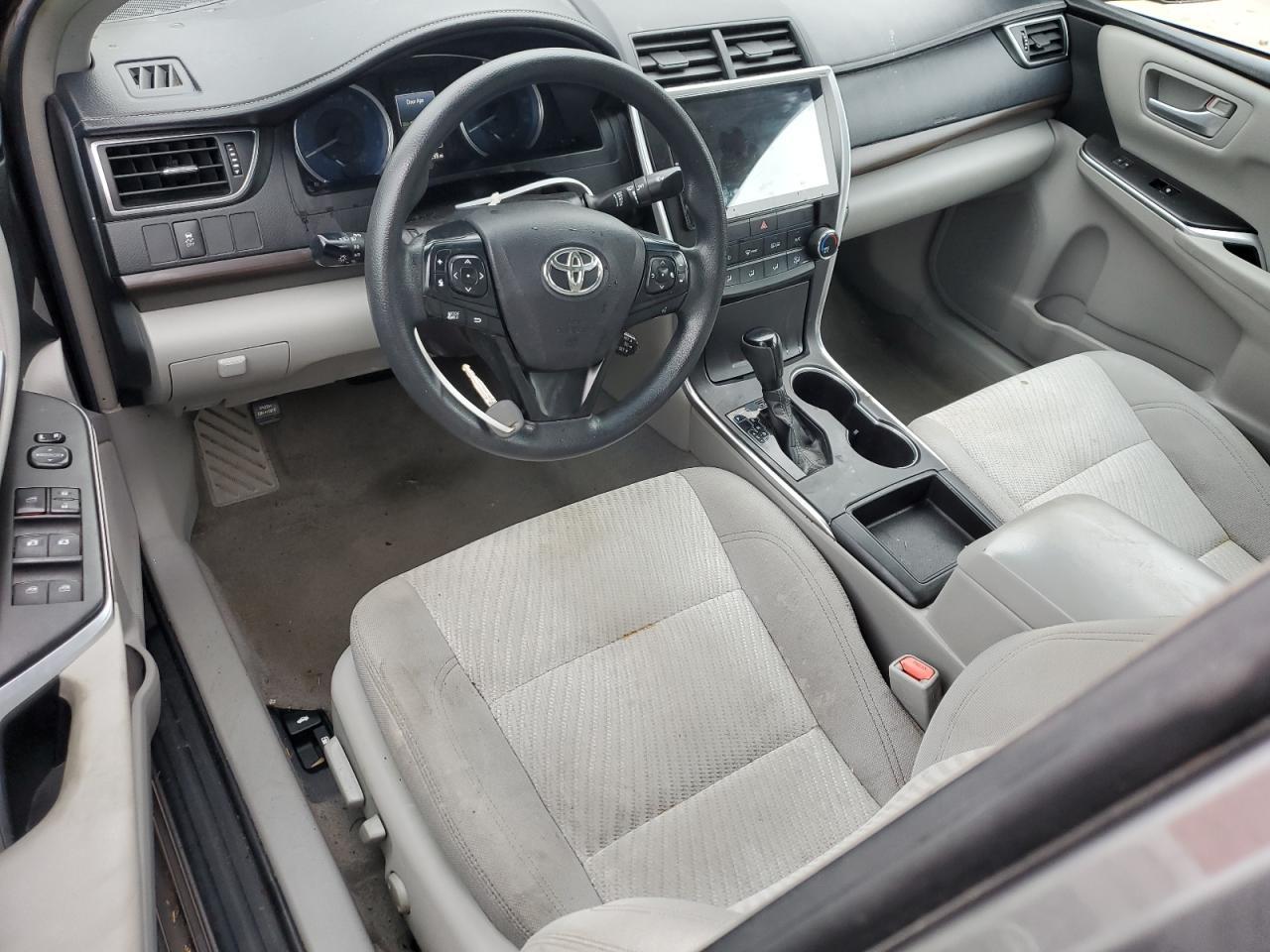 2017 TOYOTA CAMRY