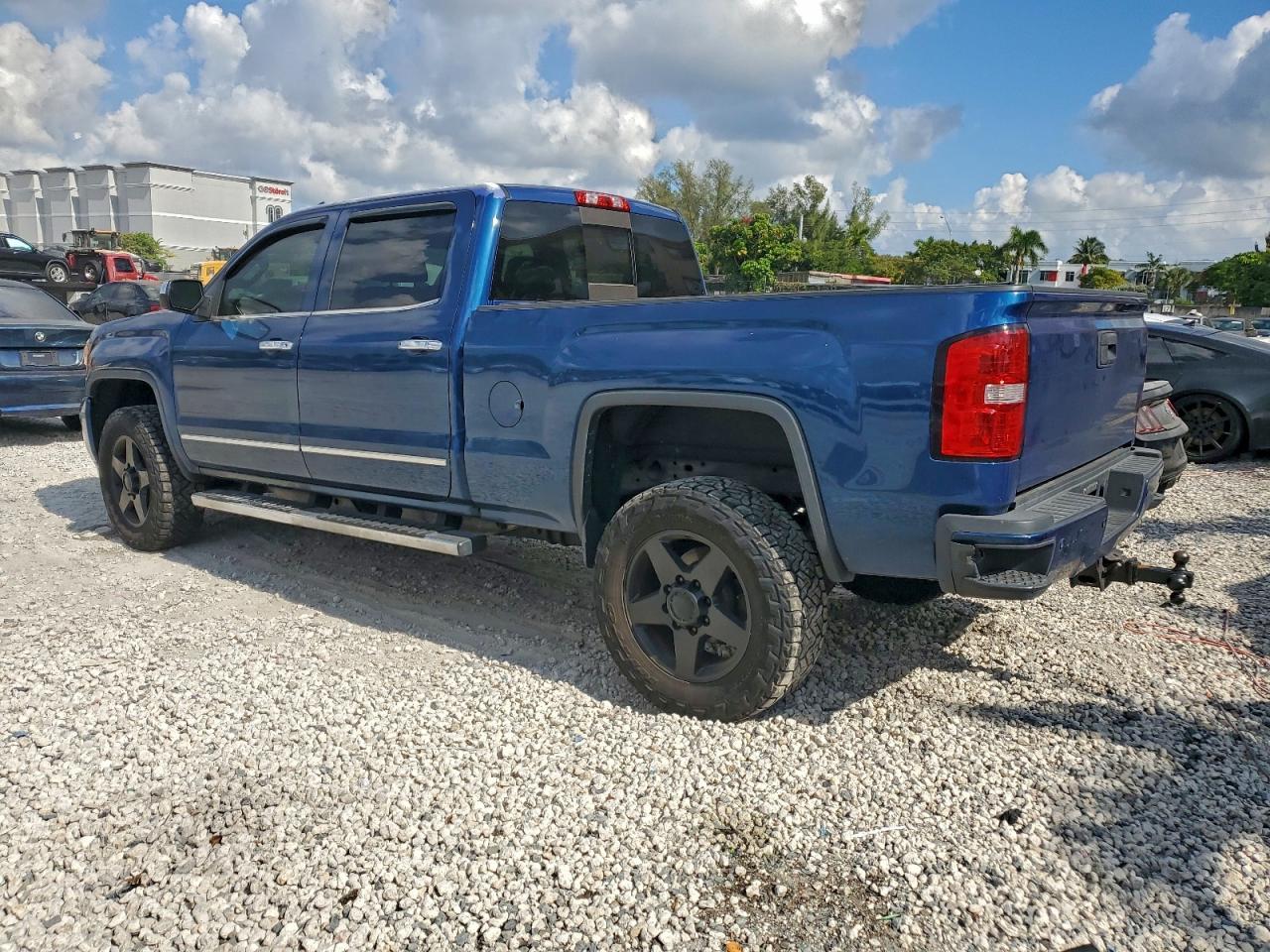 2015 GMC Sierra