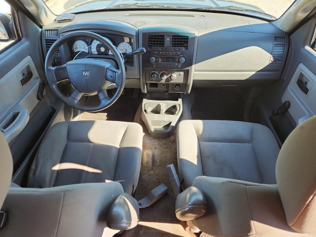 2006 DODGE Dakota