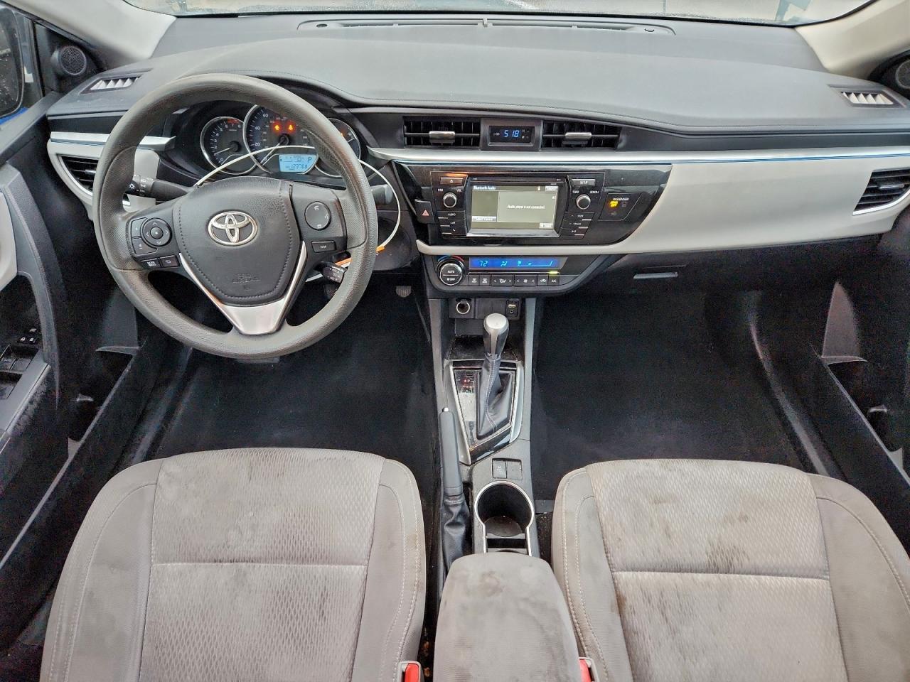 2015 TOYOTA COROLLA