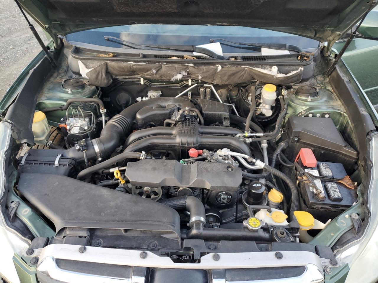 2013 SUBARU Outback
