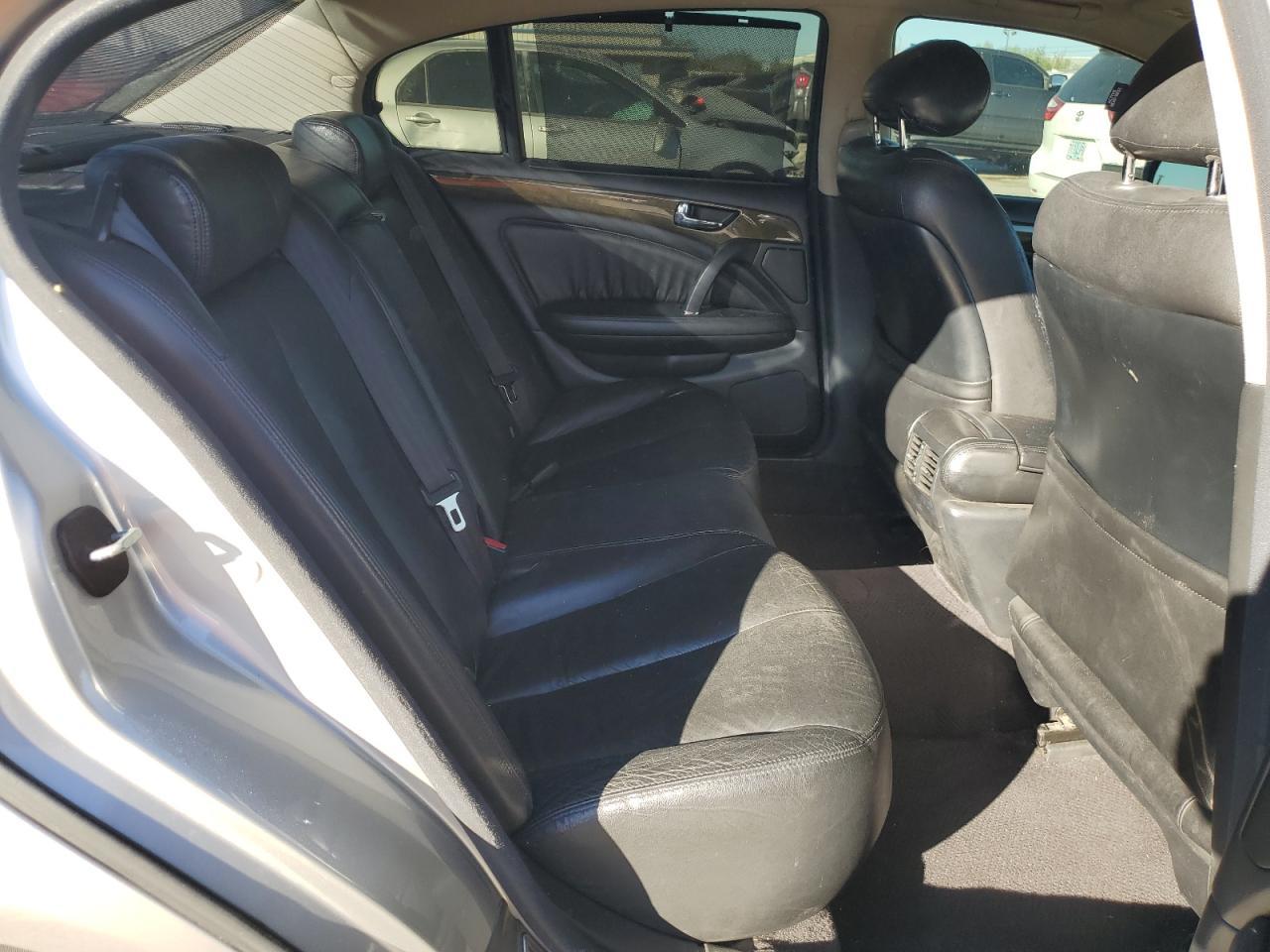 2002 INFINITI Q45