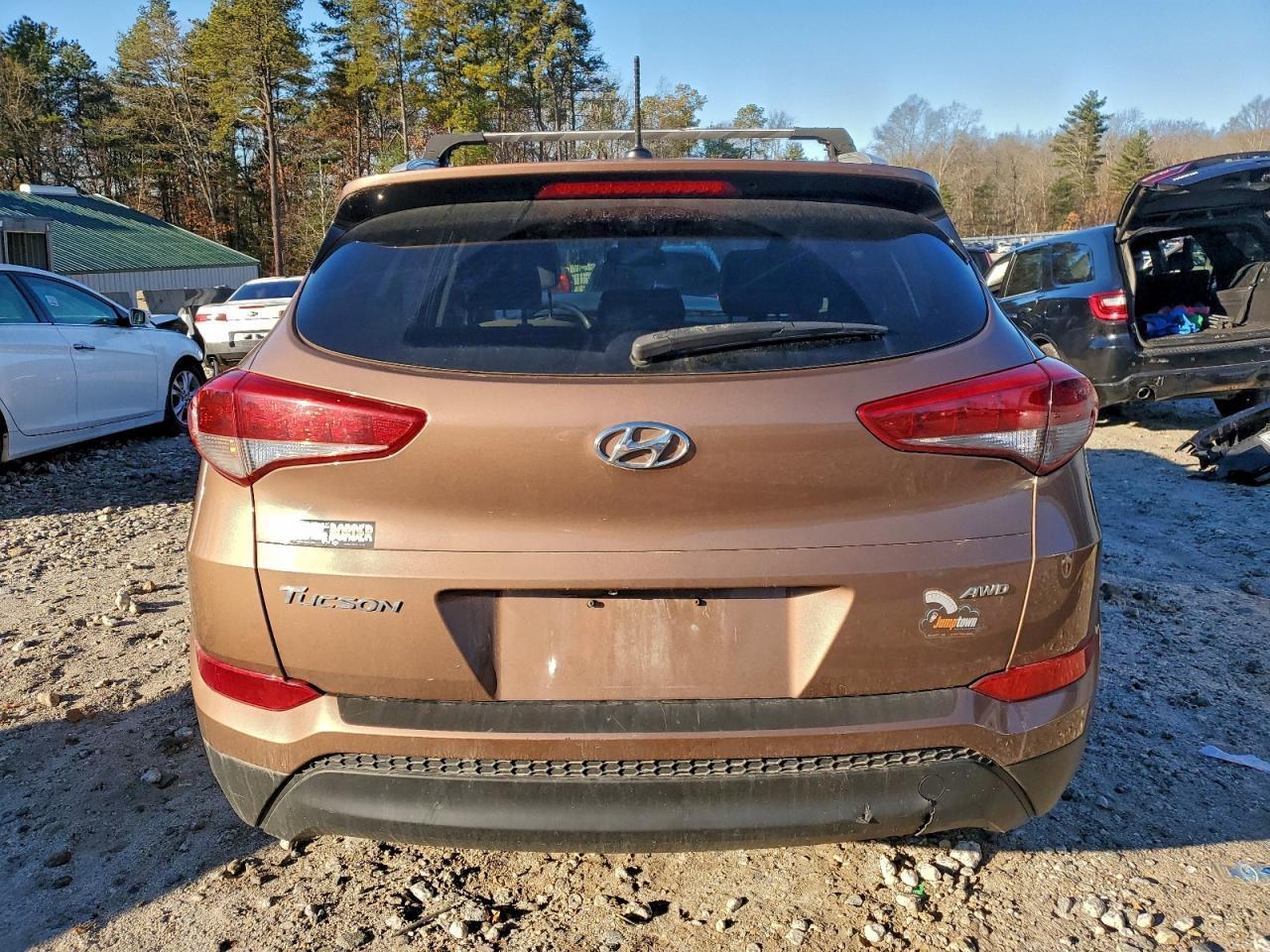 2016 HYUNDAI TUCSON