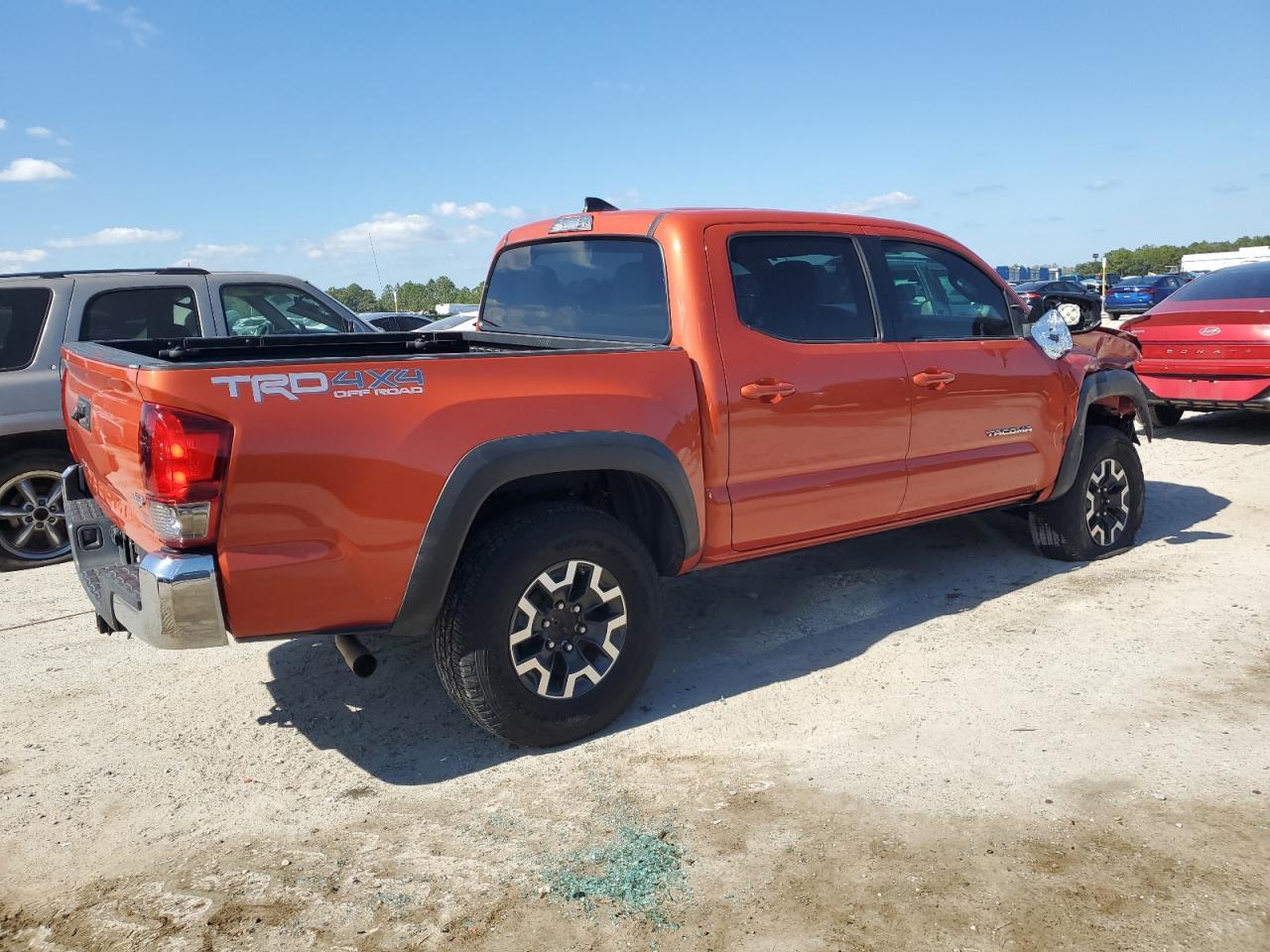 2016 TOYOTA TACOMA