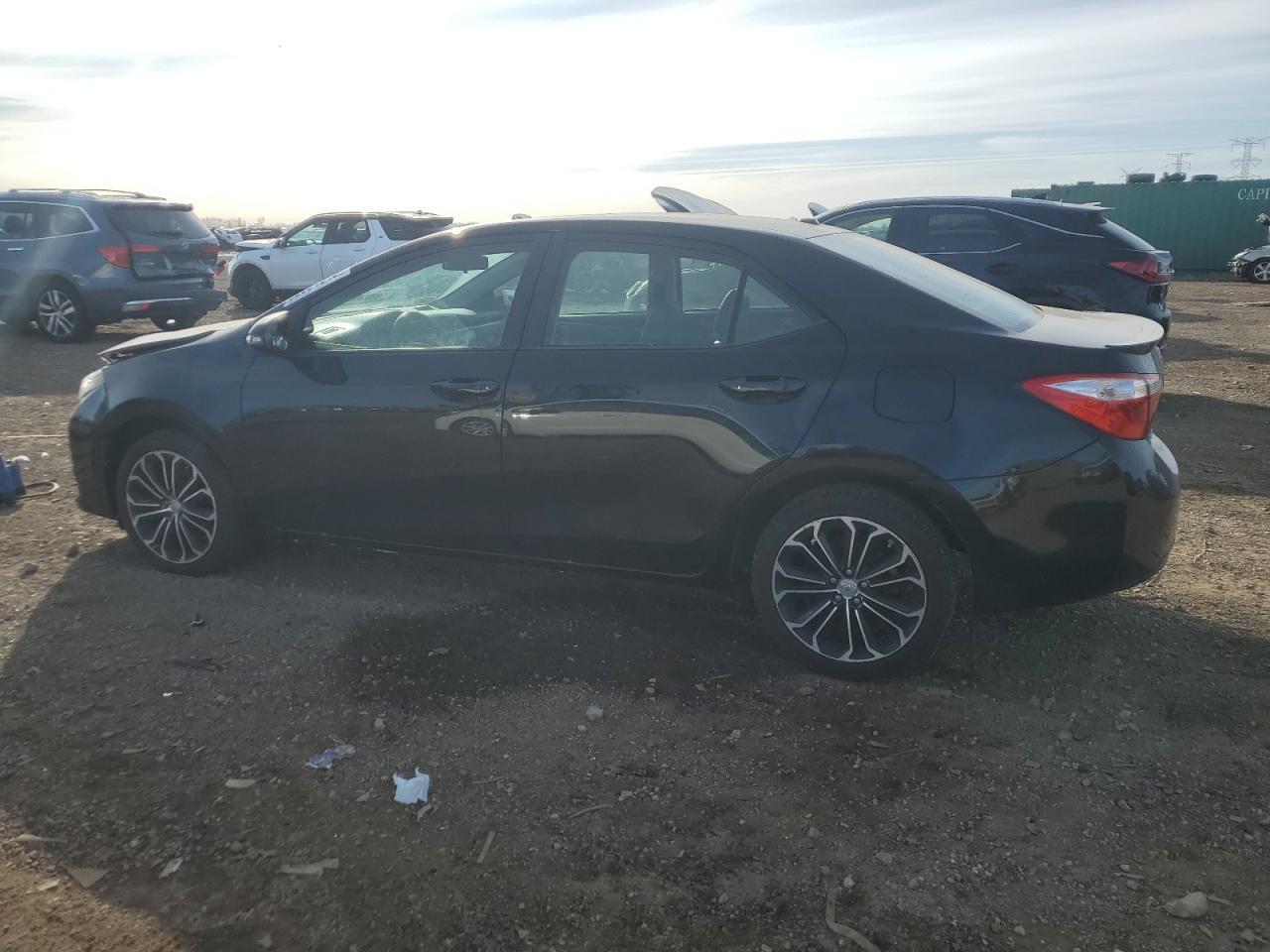 2015 TOYOTA COROLLA