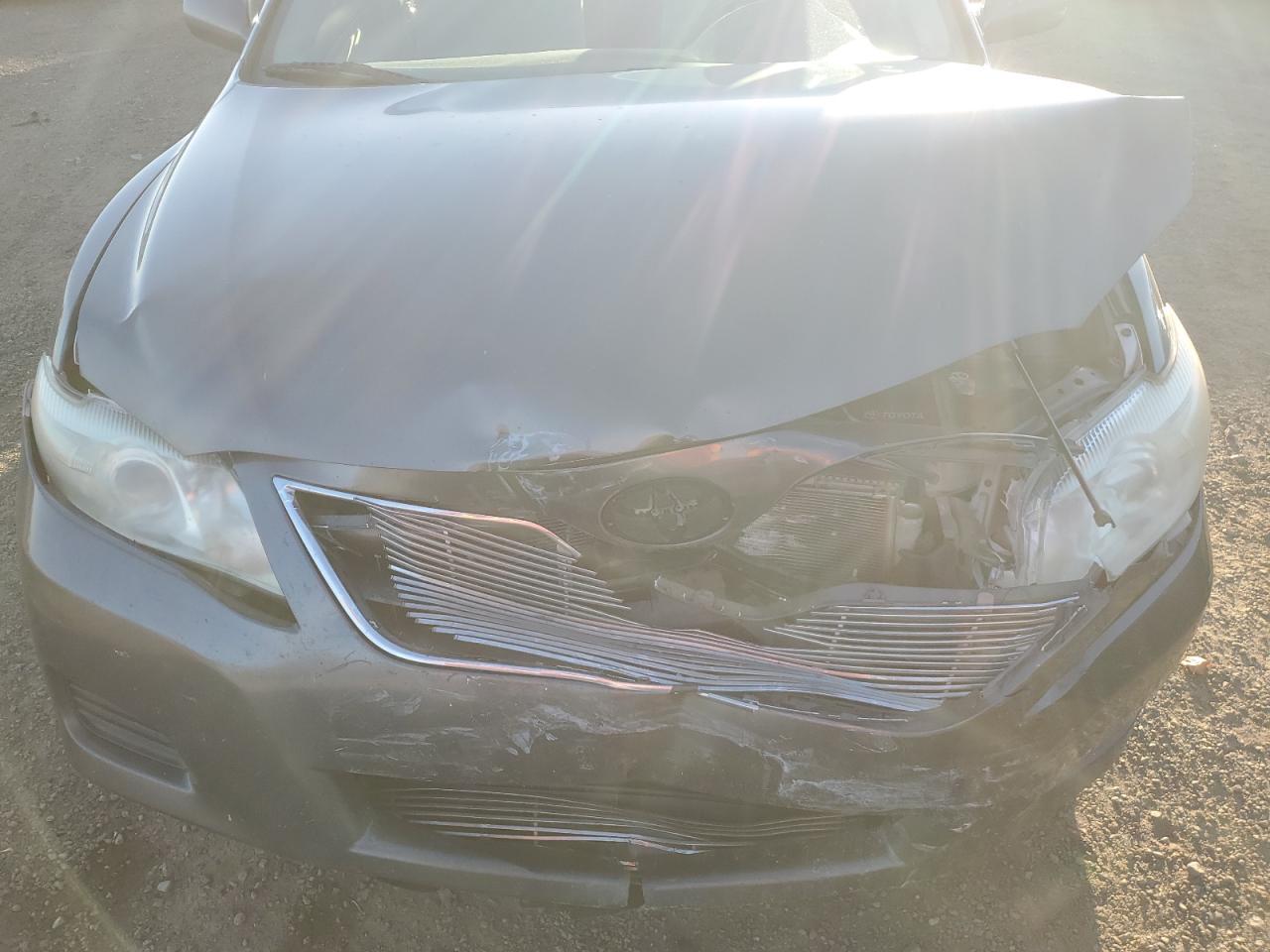 2011 TOYOTA CAMRY