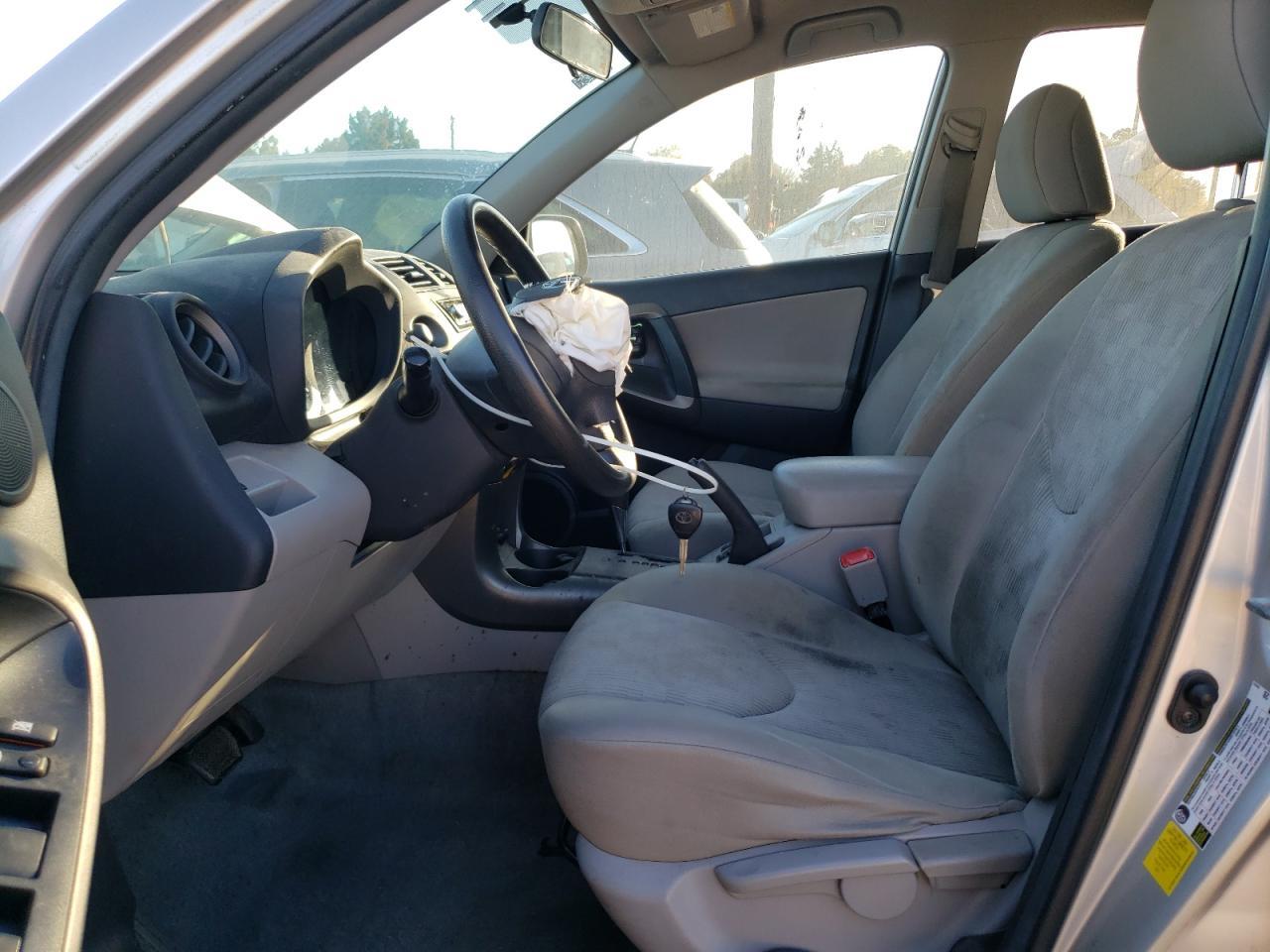 2011 TOYOTA RAV4