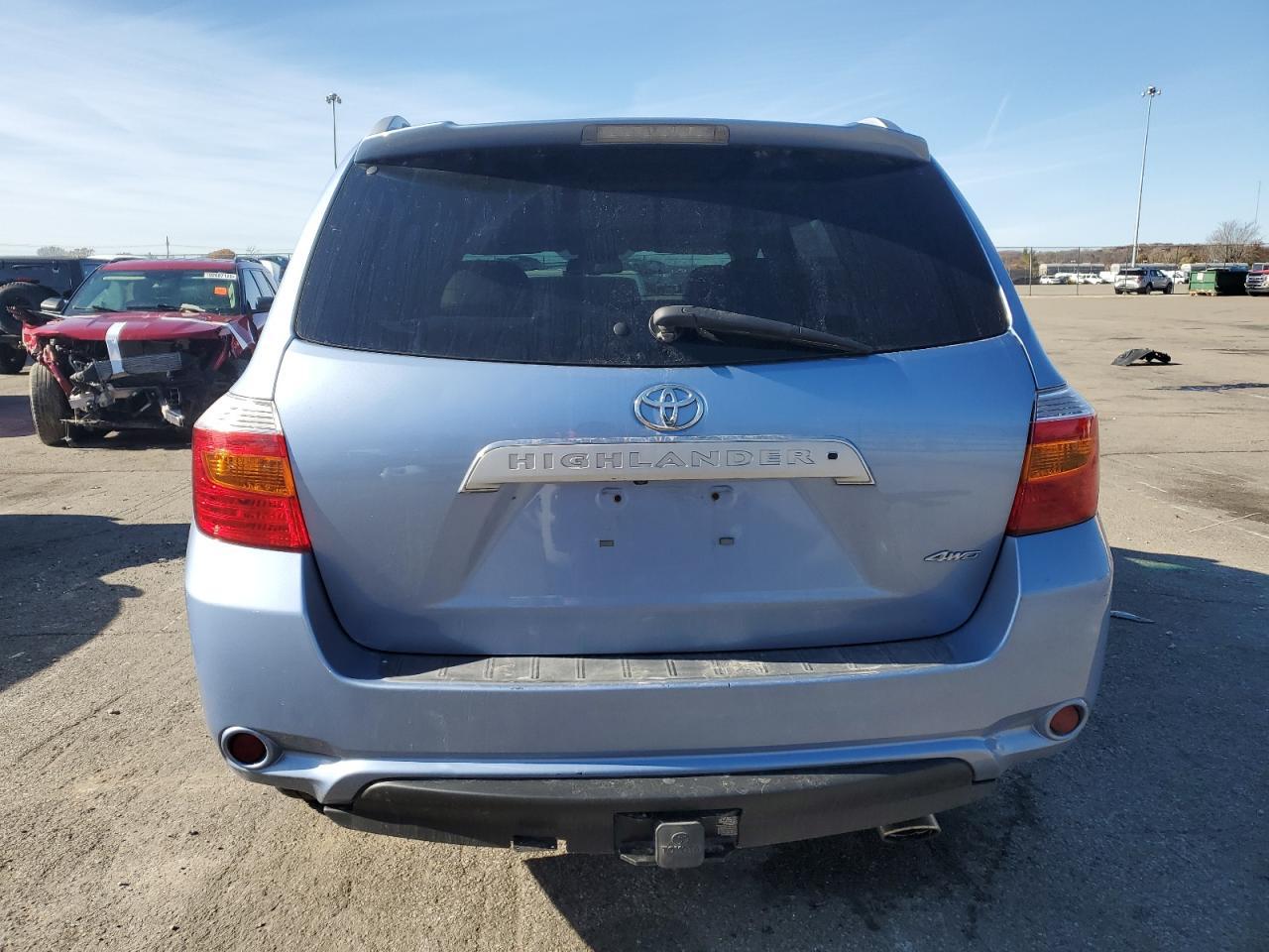 2010 TOYOTA HIGHLANDER