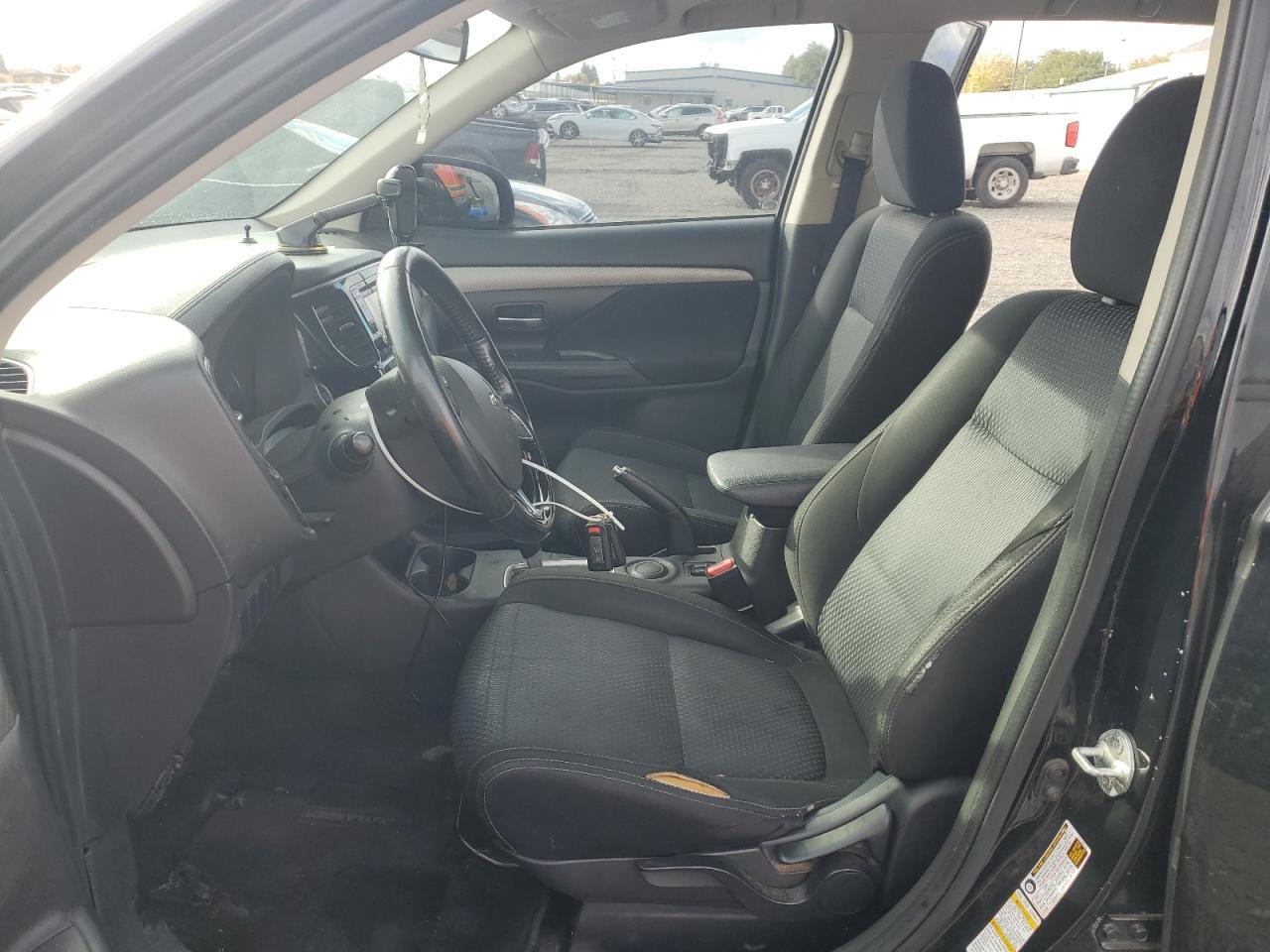 2016 MITSUBISHI outlander