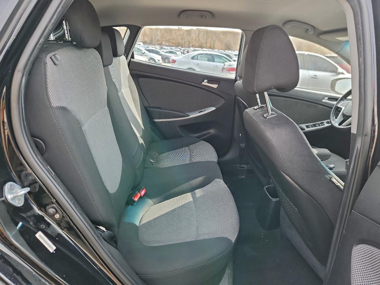 2012 HYUNDAI ACCENT