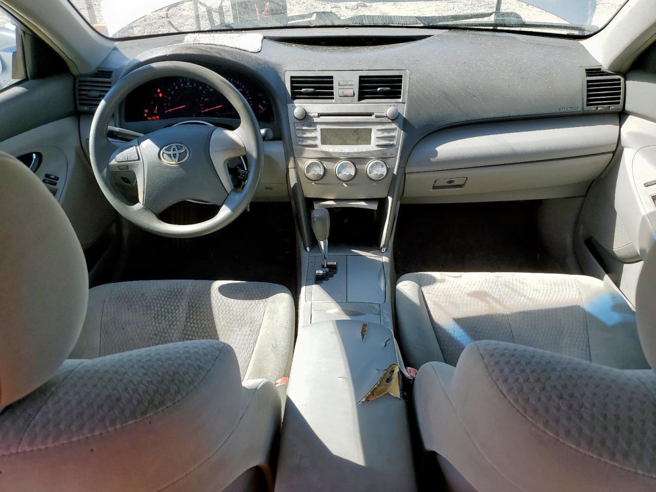 2011 TOYOTA CAMRY