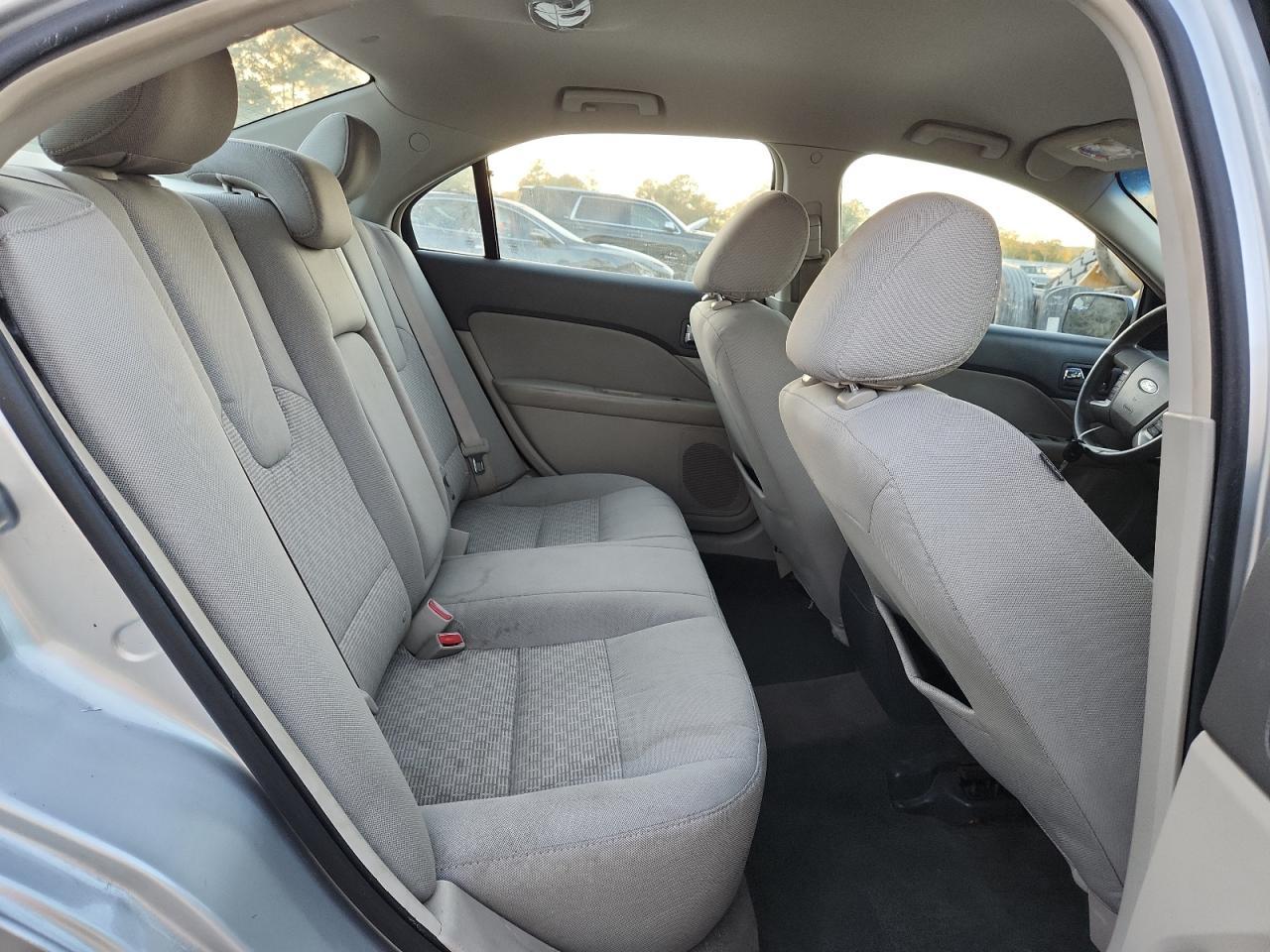 2011 FORD FUSION