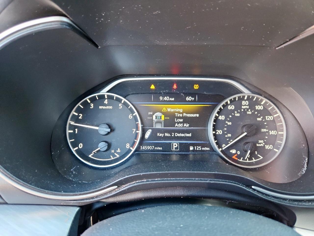 2017 NISSAN Maxima